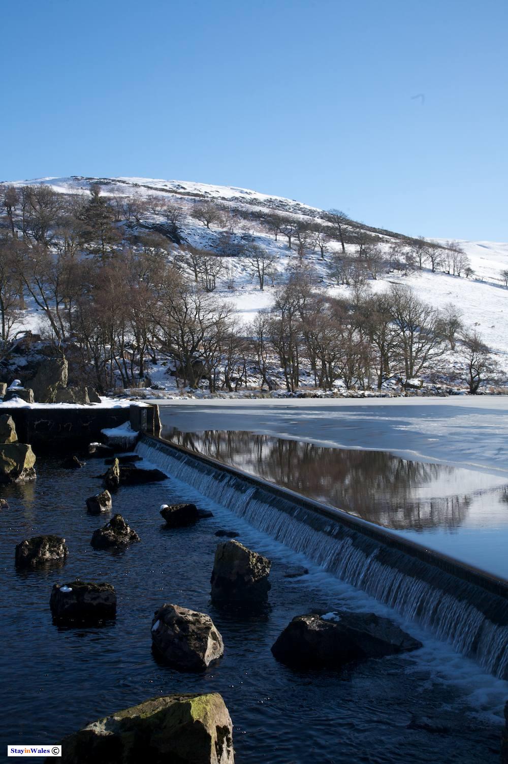 Dol-y-Mynach dam