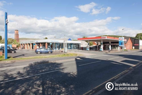 Smithfield Garage, Builth Wells