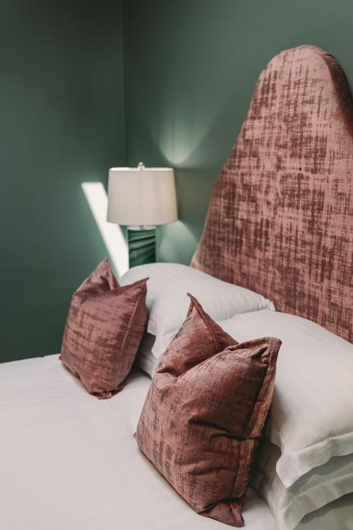 Bedroom detail