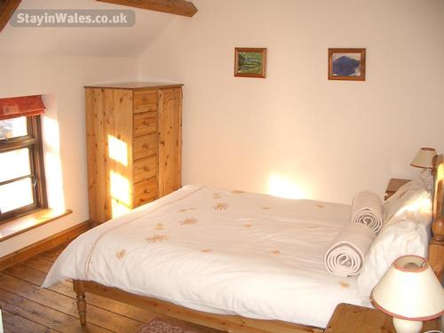 Tailors Cottage double bedroom