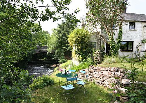 Molly's Cottage