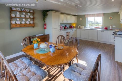 Kitchen and dining area