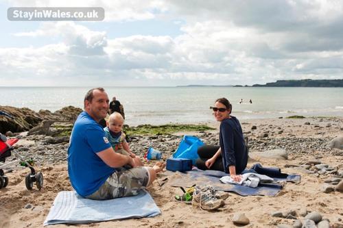 Quality family time at the beach near Woodland Park - Vale Holiday Parks