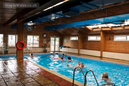 Indoor pool at Woodland Park - Vale Holiday Parks