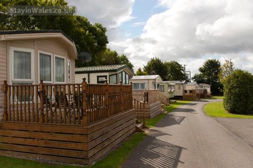 Stunning caravan row at Woodland Park - Vale Holiday Parks