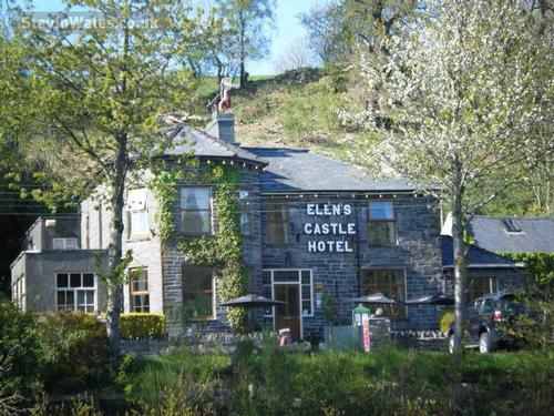 Elen's Castle Hotel