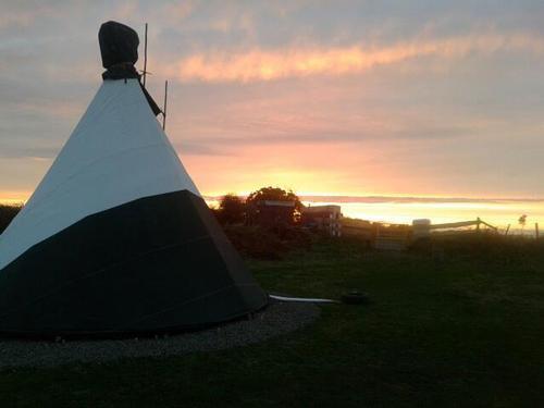 tipi sunset