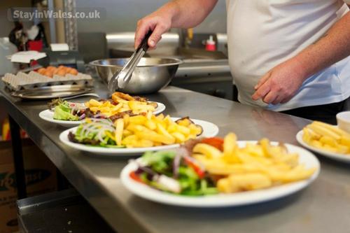 The food at Ocean Heights, Vale Holiday Parks