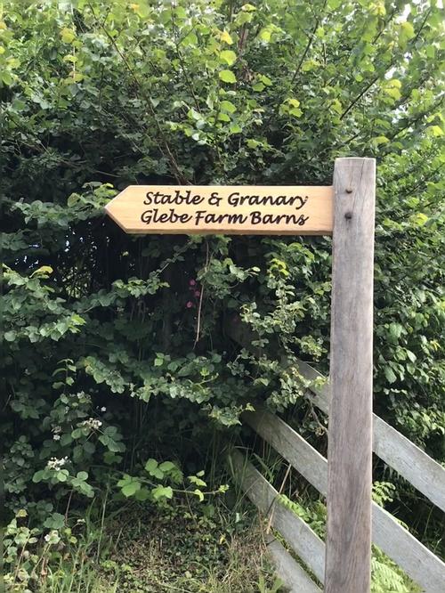 Signpost to The Stable and The Granary