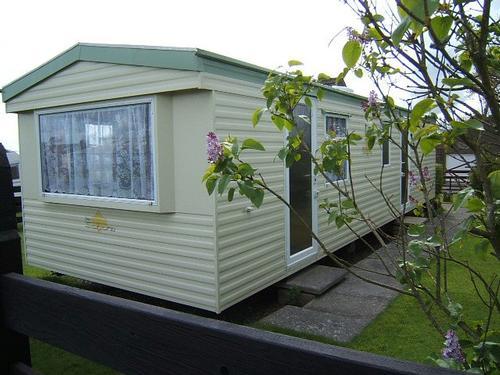 Meadow Caravan