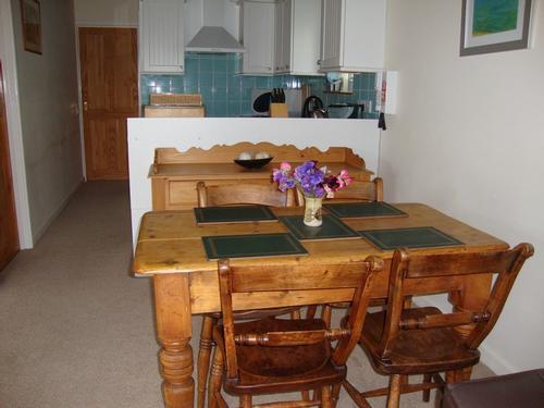Cowslip dining area