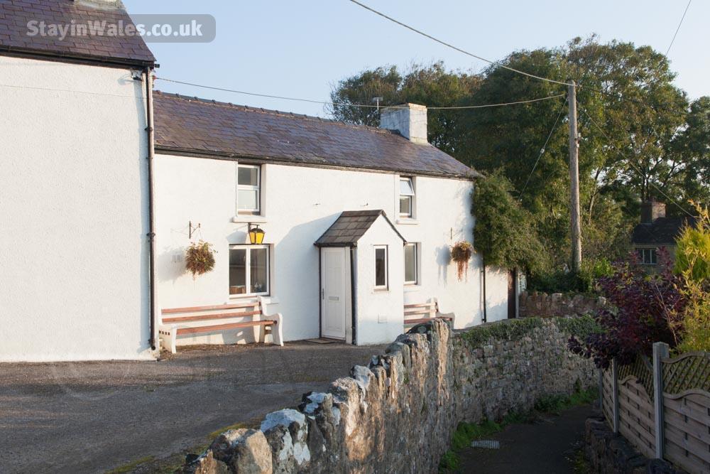 Gower Holiday Cottages The Farmers Arms