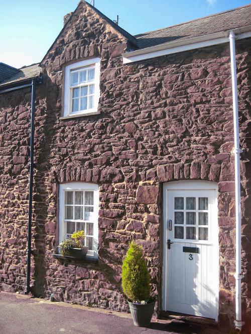 Garreg Llwyd Cottage