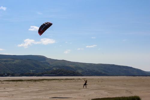Kitesurfing at Barmouth