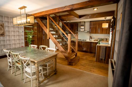 The kitchen and dining area