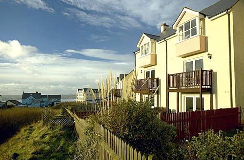broad haven self catering