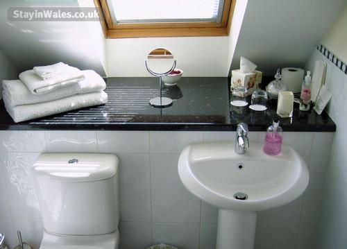 en suite bathroom