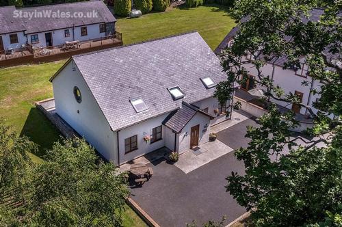 willow cottage near conwy
