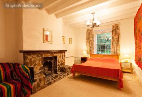ground floor double bedroom