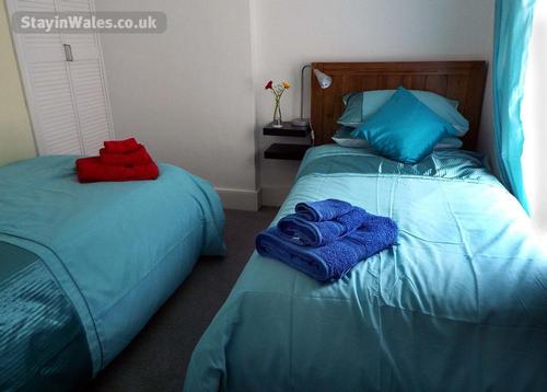 with walk in wardrobe