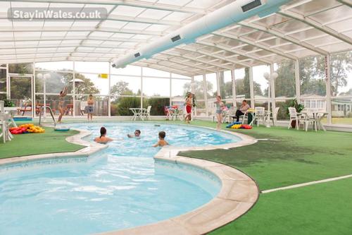 Indoor swimming pool