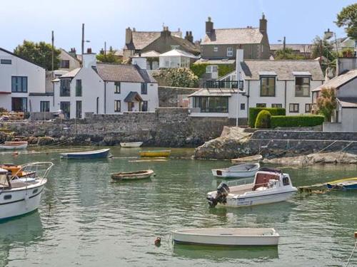 Cemaes harbour