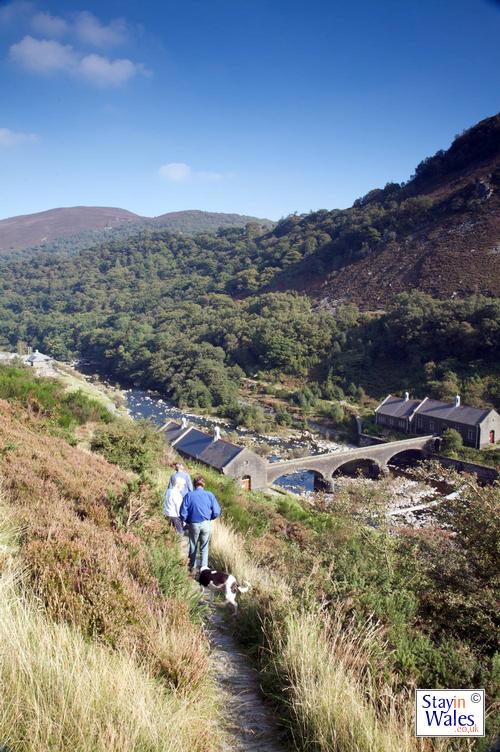 Footpath by Caban Coch