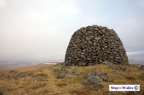 Summit Cairn, Drygarn Fawr