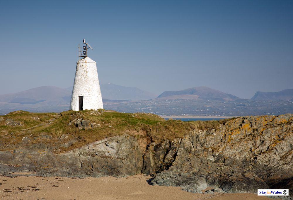 Llanddwyn Island Twr Bach Lighthouse
