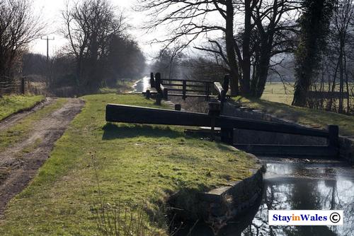 Ynys-yr-Allor Lock, Neath Canal