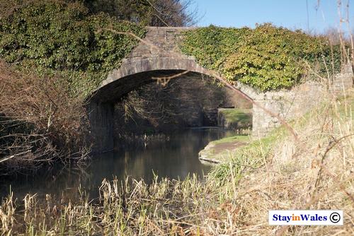 Maes Gwyn Bridge, Neath Canal